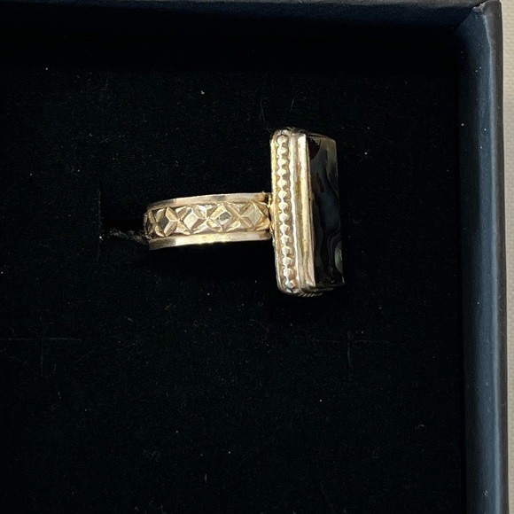 Beautiful abalone stone ring, size 7.5 - Picture 3 of 8